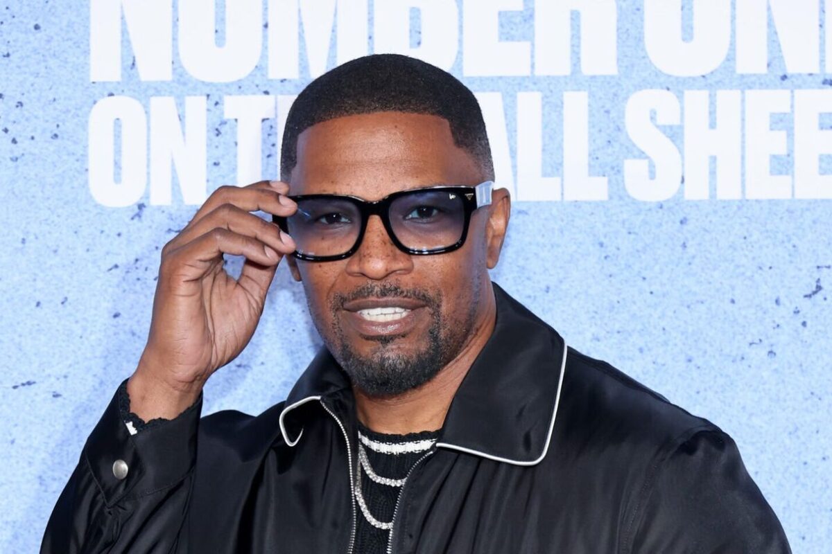 ‘They’re trying to clone me’ Jamie Foxx admits to almost believing some of the wild internet conspiracies about his health scare