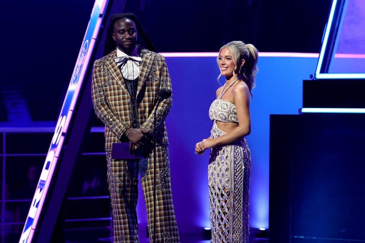 Shaboozey responds to viral side-eye at 2025 AMAs with a word on country music’s real roots