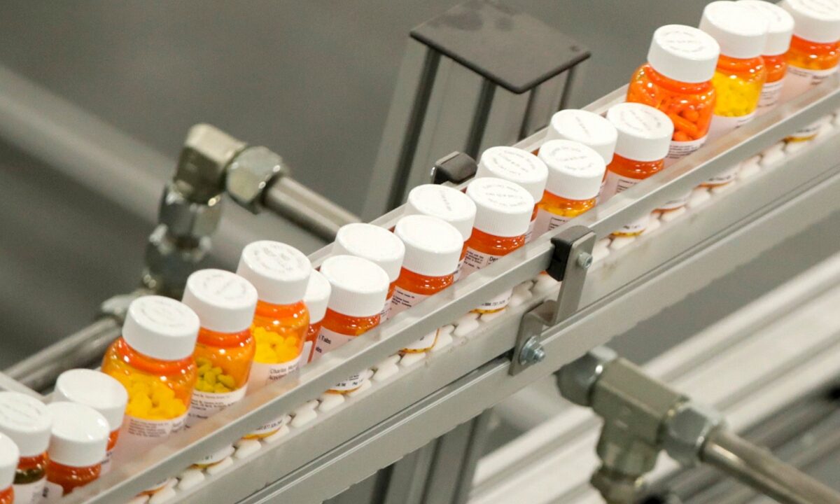 Trump promises to order that the US pay only the price other nations do for some drugs