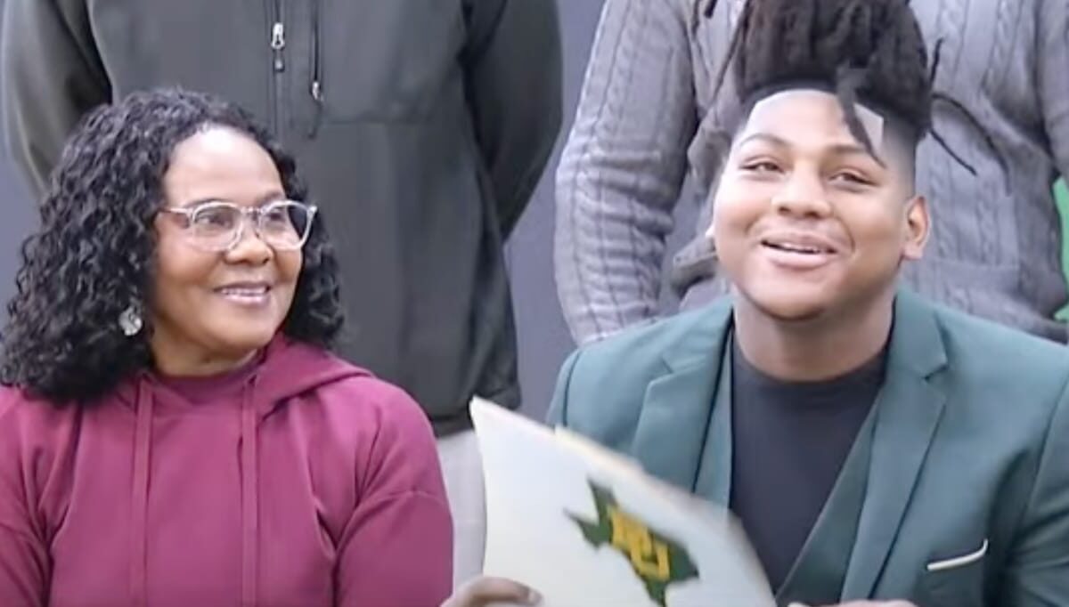 Baylor University football star Alex Foster killed in shooting in his hometown