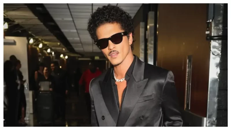 ‘Might be In Some Hot Water’: Bruno Mars Extends Vegas Residency for 9th Year – Here’s Why People Think It’s Not by Choice