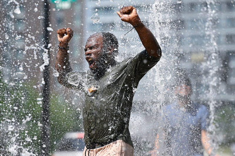 Tips For Staying Safe During Extreme Summer Heat