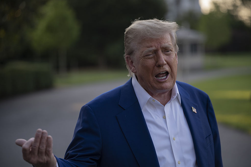 Missiles Shatter Fragile Israel-Iran Truce Amid U.S. Mediation