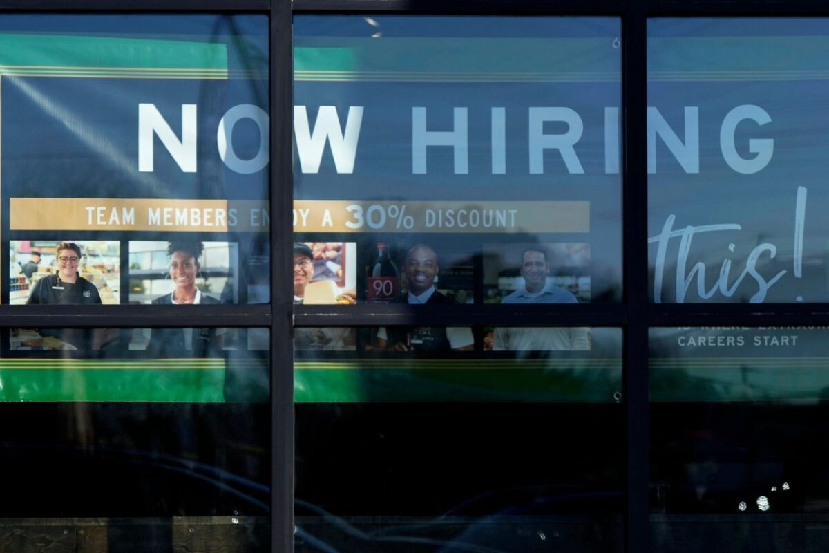 The number of Americans filing for jobless claims last week remains at the highest level in 8 months