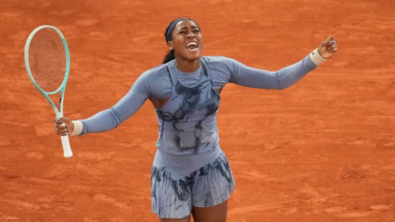 Coco Gauff beats Madison Keys in 3 sets to reach the semifinals