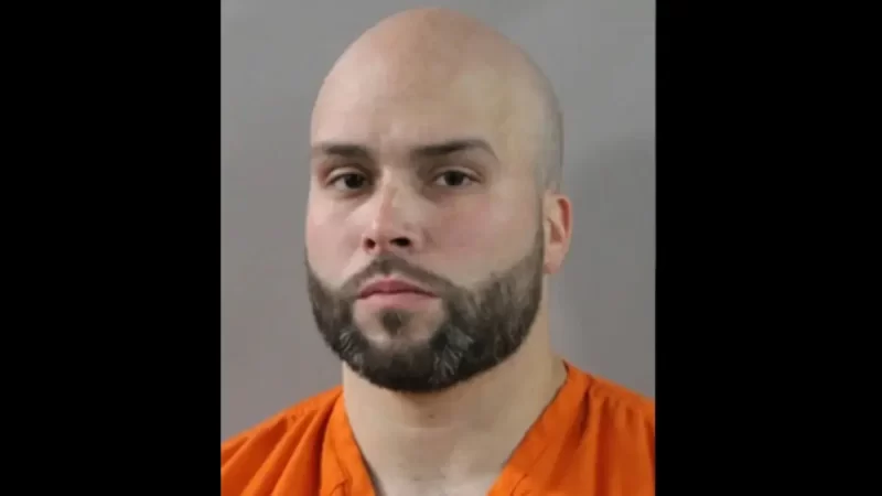 ‘This Ain’t a Blue State Free-for-all’: Chicago Cop Arrested After Allegedly Attacking Security Guard, Using a Racial Slur at Florida Resort