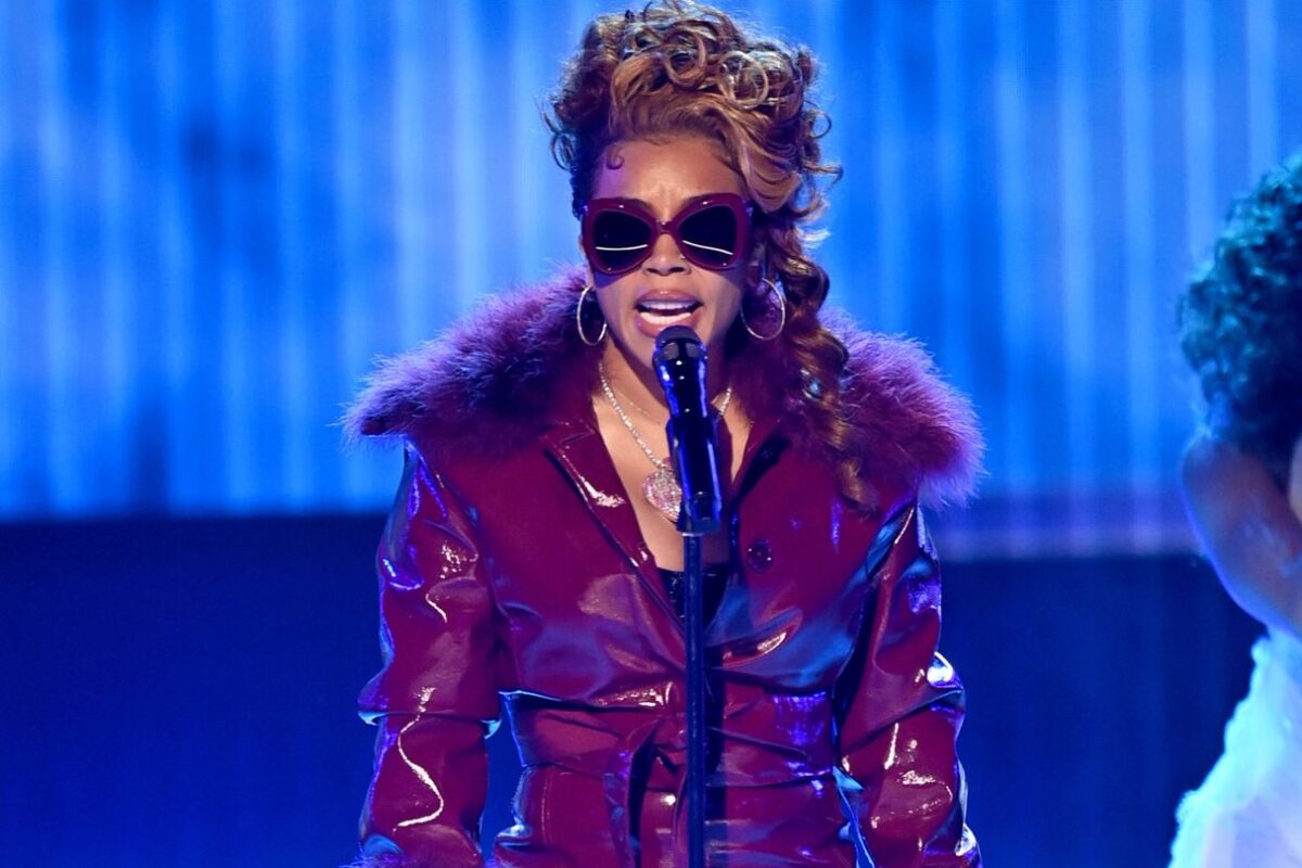BET Awards open with explosive 2000s performances — and the surprise return of these iconic hosts