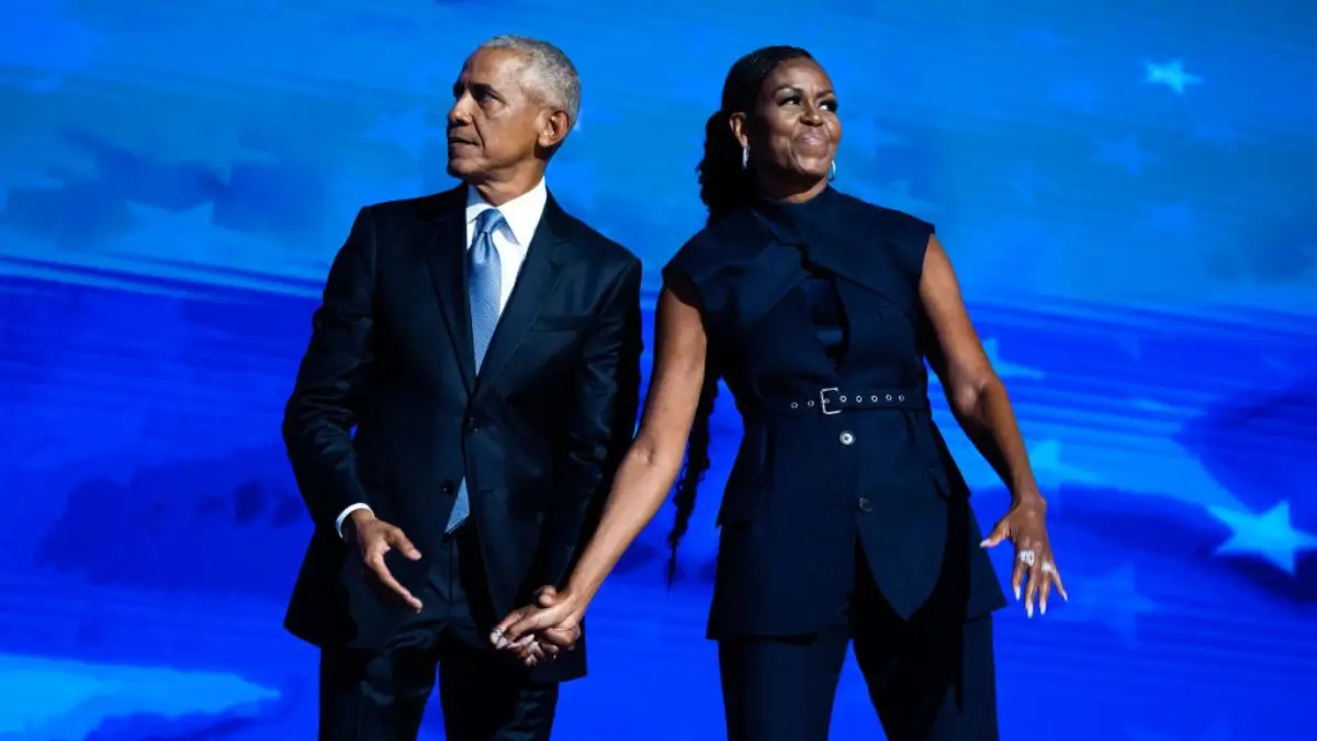 ‘Ever Notice How She Is Never With Her Husband Anymore?’: Michelle Obama’s Family Vacation with Daughters Has Fans Asking ‘Where’s Dad?’ as Barack Divorce Rumors Swirl
