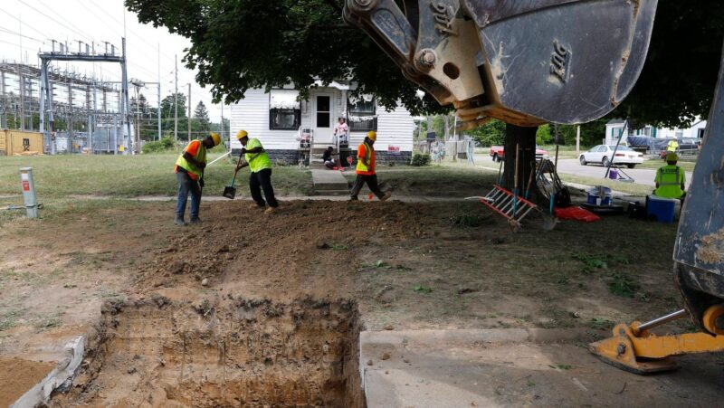 10 years later, Flint nearly done replacing lead pipes that caused major water crisis