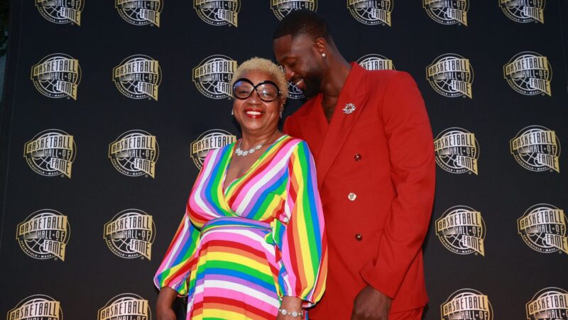 Dwyane Wade’s mother thanks him for being her pen pal while she was incarcerated