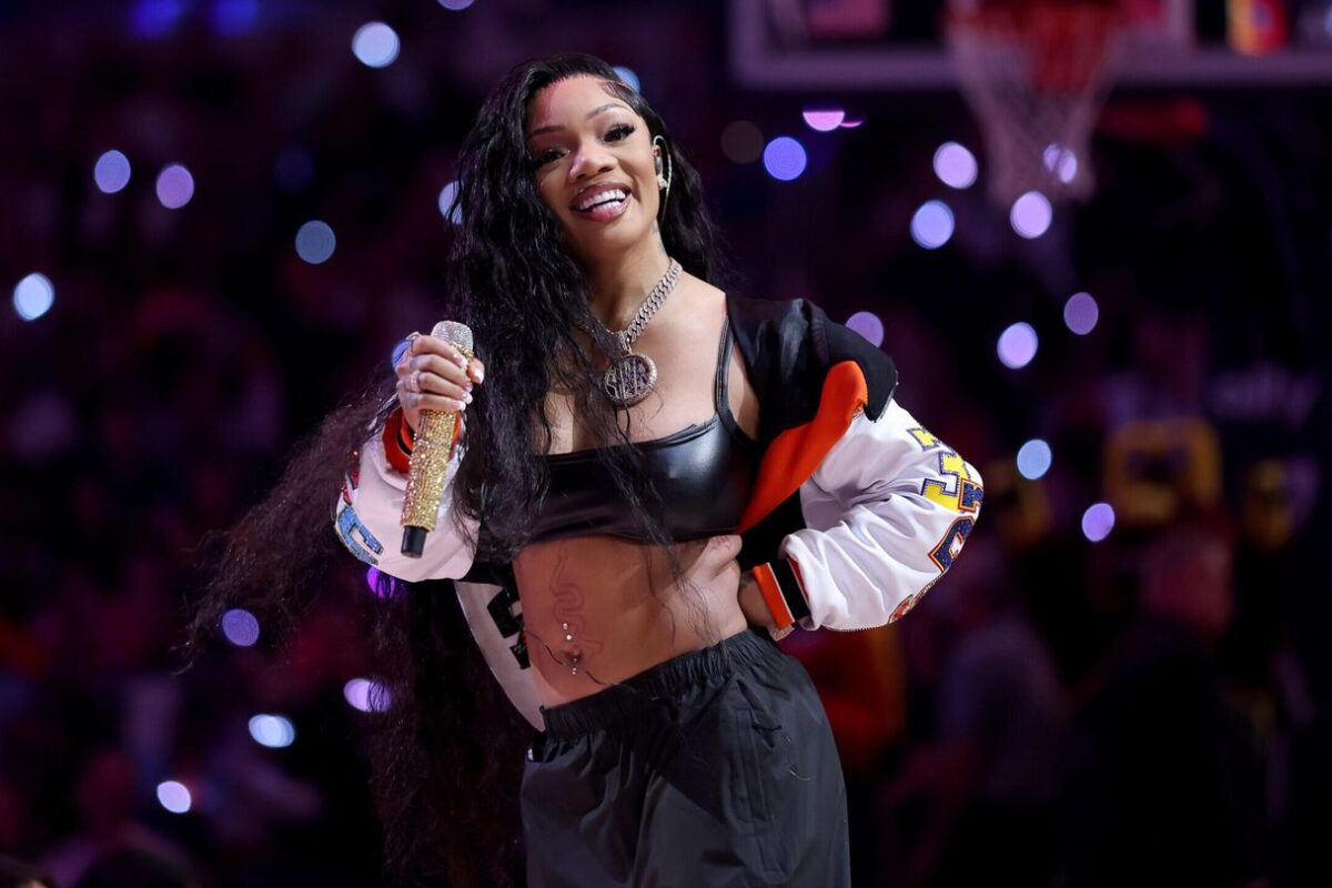 GloRilla arrested in Georgia on two felony drug charges after home was robbed