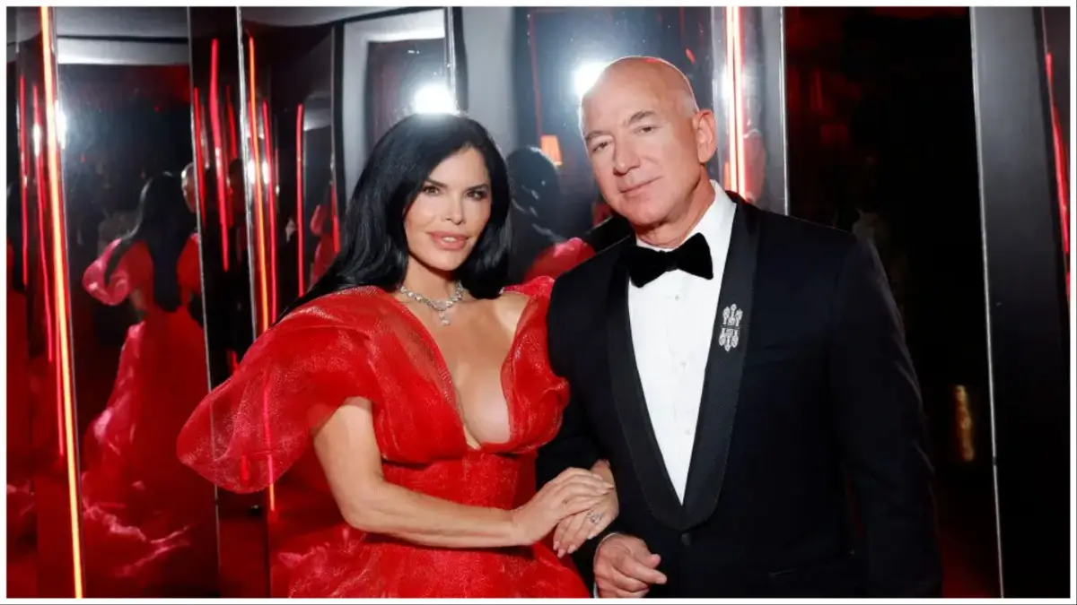 ‘Once You Get the Ring on Her Finger, You Stop Trying’: Jeff Bezos Shocks Fans, Ditches Signature Look Weeks After Marrying Lauren Sánchez