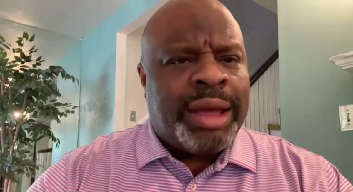 Connecticut pastor fights off armed carjacker in Baltimore, incident caught on video: ‘We’ve got to save our sons’