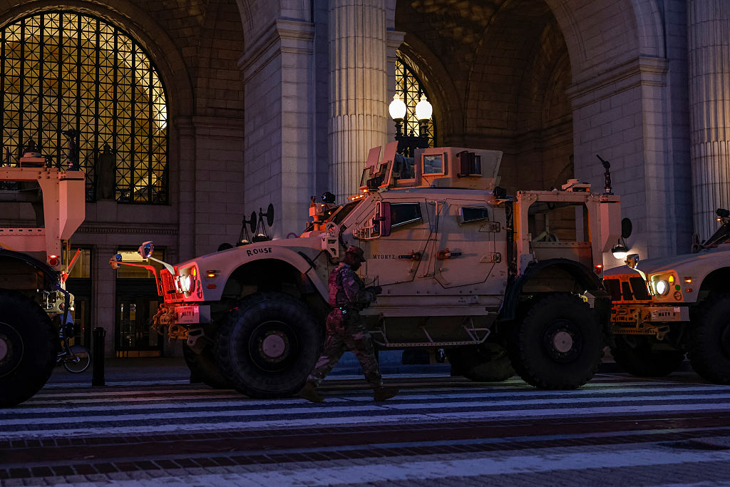 D.C. Bars & Restaurants Suffer After Trump City Takeover