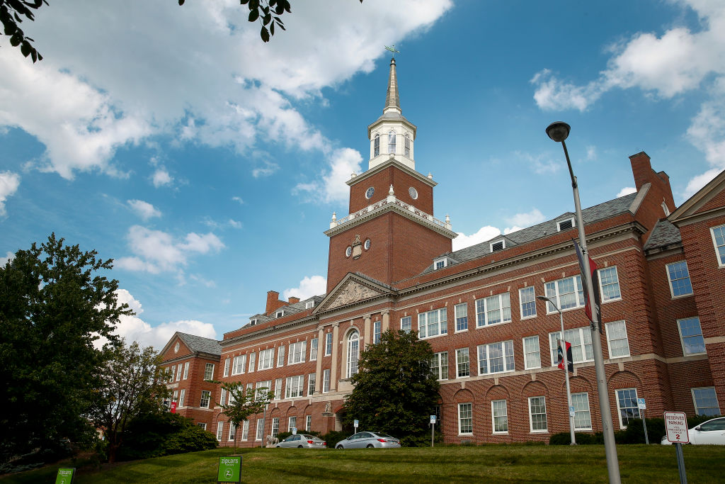 Black U Of Cincinnati Students Preserve Tradition After AACRC Closure