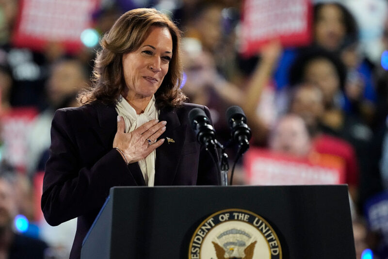Trump Revokes Secret Service Protection For Kamala Harris After Biden Extension