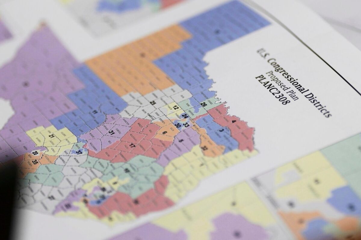 Newsom urges Trump to abandon redistricting fight as Texas Republicans remain stymied on new maps