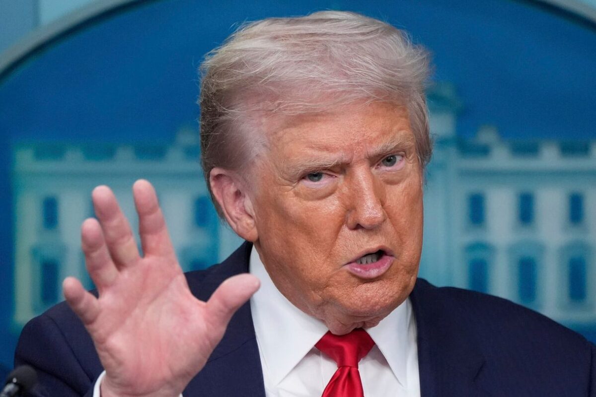 Trump says he’s placing Washington police under federal control and deploying the National Guard