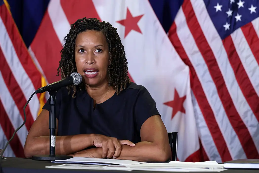 ‘Blink 3x If You In Danger’: DC Mayor’s Stunning Flip to Praise Trump Has Viewers Convinced He Has Something On Her and They May Have Figured It Out