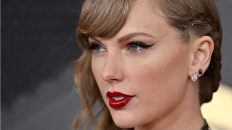 ‘Put It Away’: Taylor Swift Bares All In New Photos But Fans Can’t Stop Talking About What She Did to Her Chest