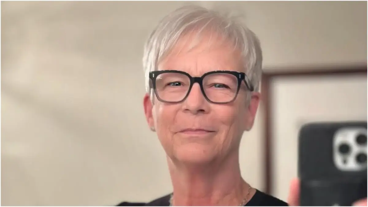 ‘Where Did Those Come From?’: Jamie Lee Curtis’ Low-Hanging Shirt Has Fans Zooming In and Going Crazy