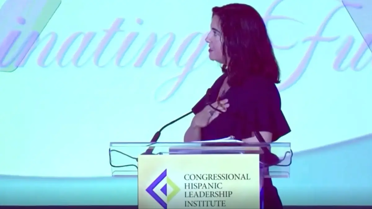 ‘Wow, What a Disgrace’: New York MAGA Congresswoman Faces Backlash for Struggling to Remember the Pledge of Allegiance Before Giving Up, But the Part She Forgot Is Telling