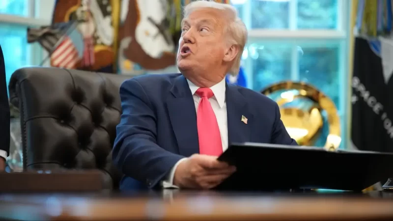 ‘I’m Right Here!’: Trump’s Awkward Search for Foreign Leader Sitting Directly Across the Table Goes Viral As He Suffers Another Senior Moment