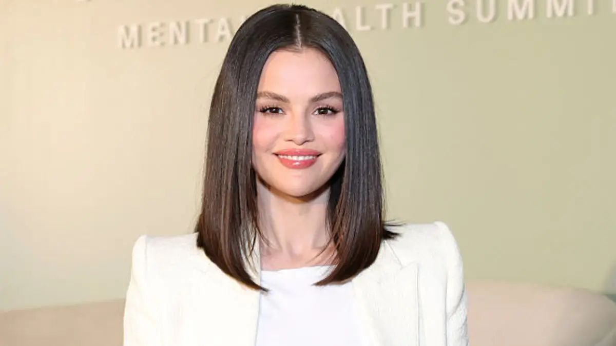 ‘Looks Awful’: Selena Gomez’s Bikini Bachelorette Photos Spark Frenzy as Fans Zoom In on This Surprising Detail