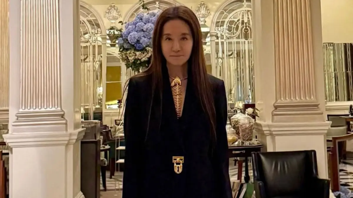‘Vera, Please Go Eat Something’: Fans In Shock Over Vera Wang’s Skeletal Frame as Her Dress Nearly Falls Off In Shocking Video