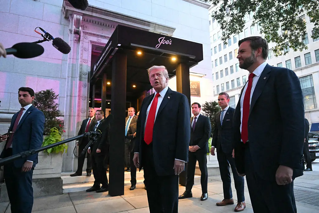 ‘Where was Secret Service?’: Trump’s Steakhouse Confrontation Sparks MAGA Frenzy Over Possible Violence Just a Day Before PoIitical Ally Was Killed