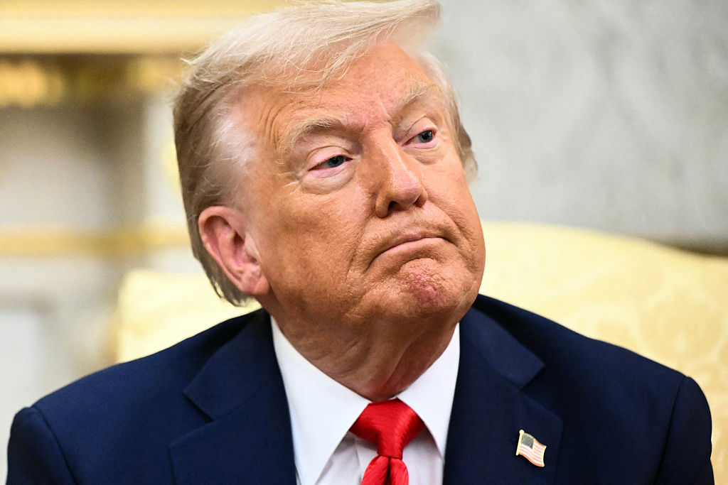 ‘Watched This 20 Times’: The Hair Tug Donald Trump Never Forgave Sparked a Feud That Still Burns, Now His ‘Work’ Day Gets Roasted in Savage Fashion