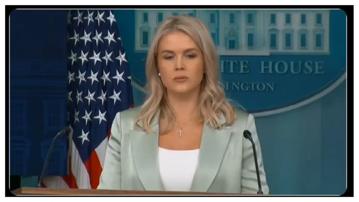 ‘The Crash Out Is Amazing’: Karoline Leavitt Looked ‘Terrified’ When Pressed About the Files—Then Charlie Kirk’s Death Fueled Insane Trump Theories