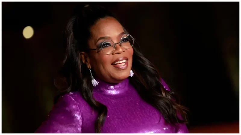 ‘I Can’t Stop Looking’: Fans Say Oprah’s Weight Loss Has Her Aging Backward Until One Close-Up of Her Hand Sparks a Frenzy