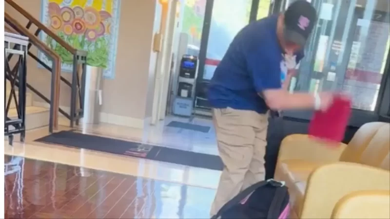 ‘Go Back to Africa!’: Man in Thomas the Tank Engine Shirt Launches Racist Rant at Black Security Guards in Kentucky Clinic, But They Keep It Professional