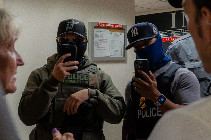 ICE Agents Appear To Attack And Injure New York Journalists While Apprehending Migrants At Immigration Hearings