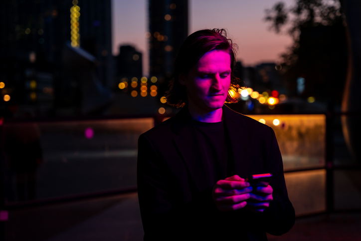 ICE Reportedly Boosting Surveillance On Social Media To Counteract Resistance 