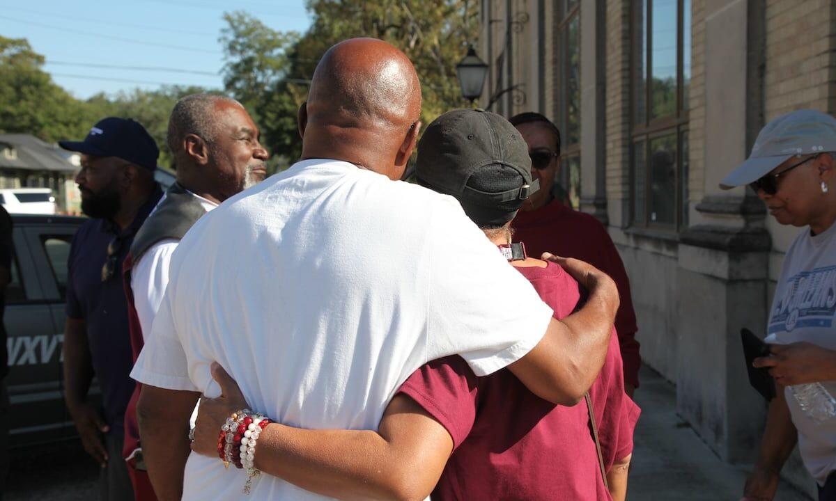 4 arrests made in connection with mass shooting that left 6 dead in Mississippi, FBI says