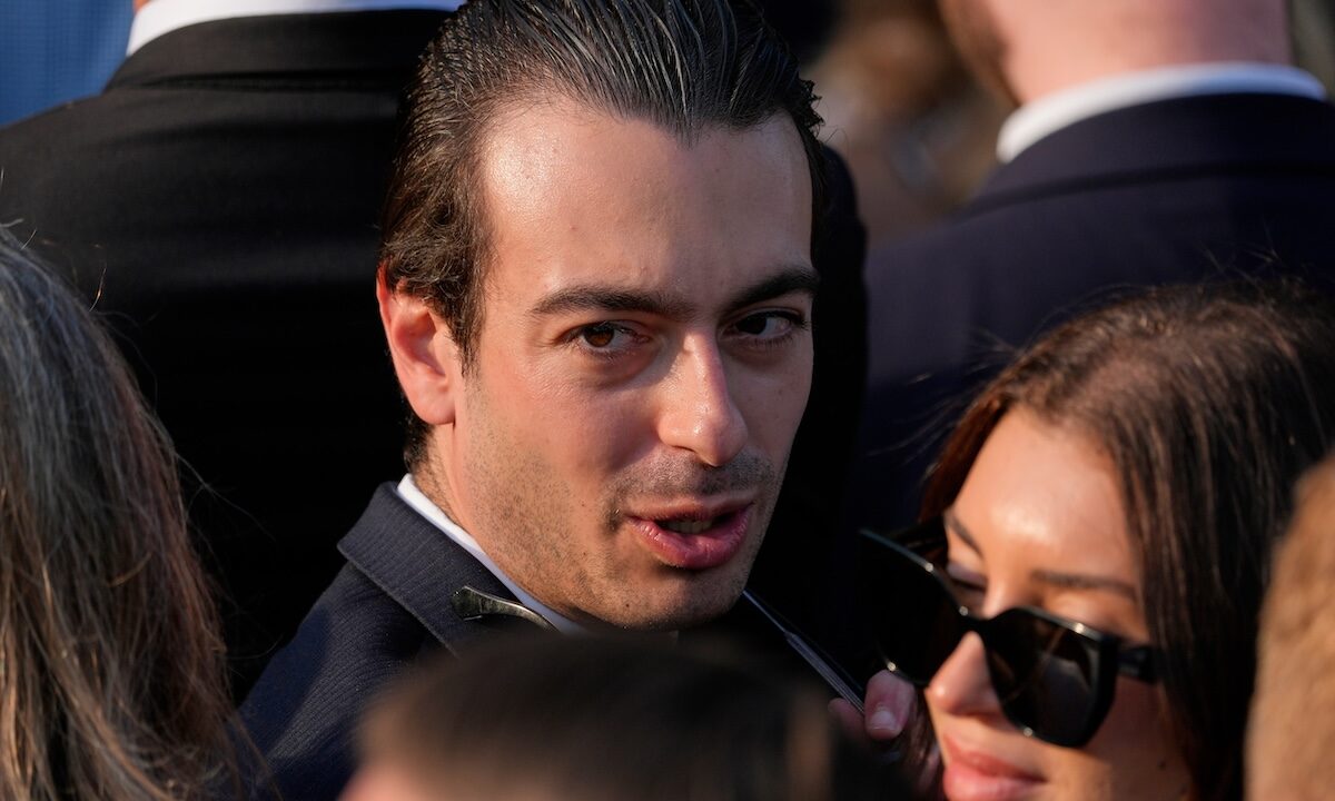 Trump pick to lead federal watchdog agency withdraws after offensive text messages were revealed