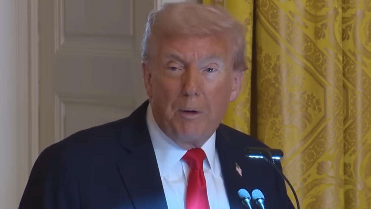 ‘Almost Busted a Gut’: Trump’s Secret Diet Exposed, Republican Insider Claims His Fast-Food Fixation May Be Linked to His Health Problems