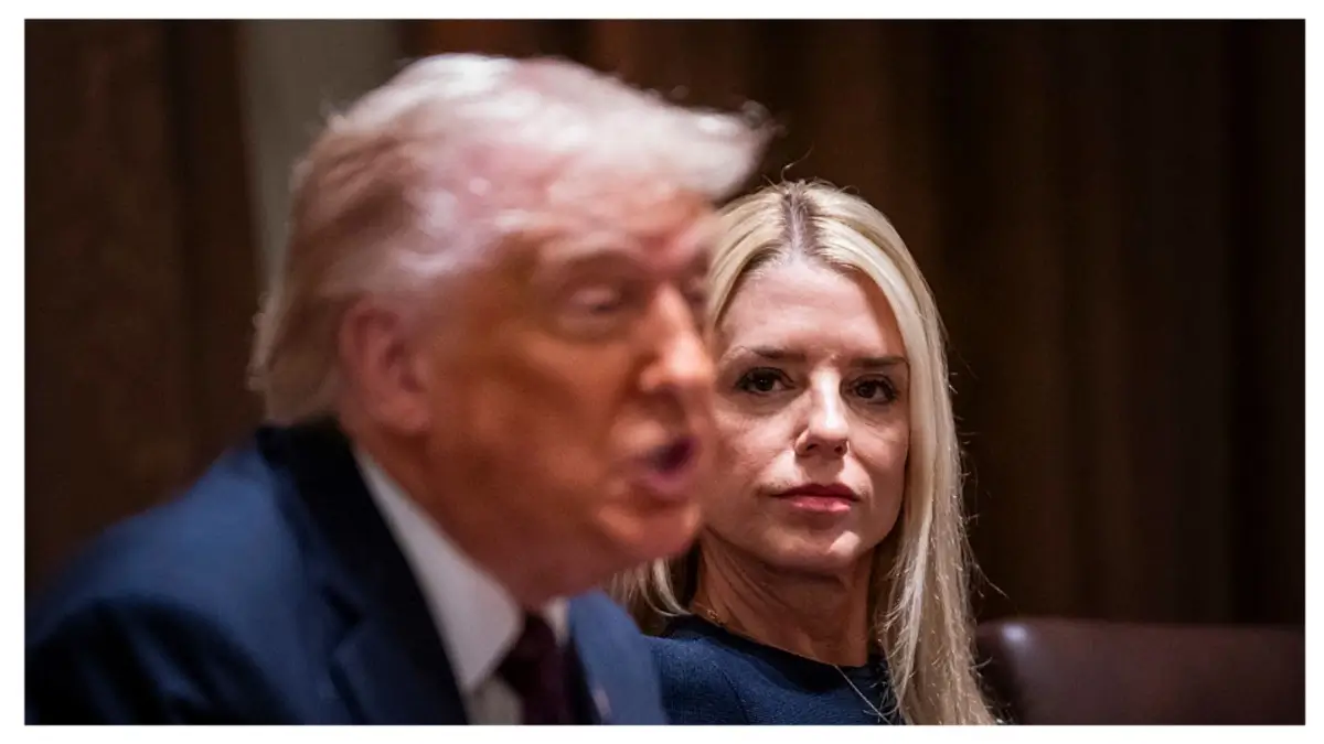 ‘Now Now Grandpa. Let Me Take This’: Trump’s Blank Stare and Struggle to Understand Simple Question Go Viral — But Pam Bondi’s Soft Tap Stole the Show