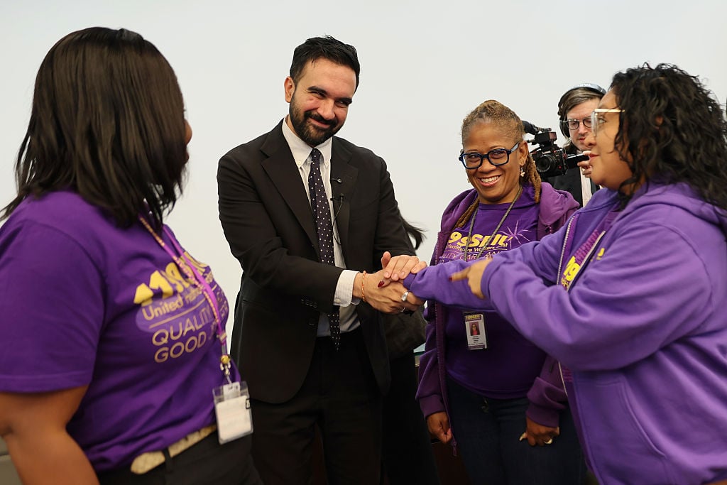 Zohran Mamdani earns long-awaited endorsement from top Democrat as NYC mayoral race nears