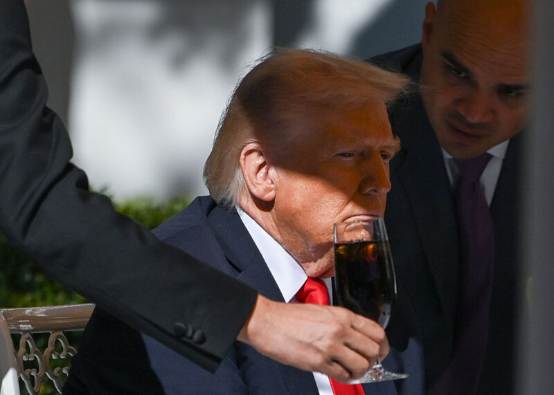 ‘So Embarrassing … Big Mouth’: Trump Accused of Fishing for ‘Insider’ Details During a Private Exchange That Left Critics Baffled by His Question