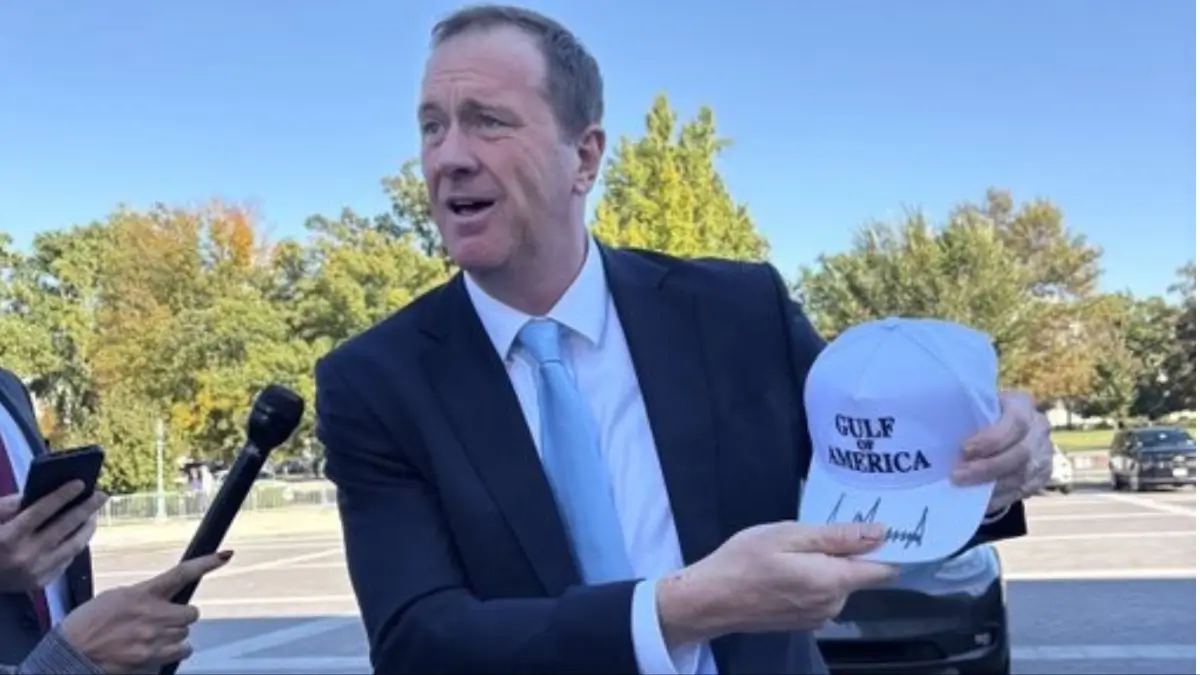 ‘Isn’t That Illegal?:’ GOP Senators Leave Meeting with Trump with Tacky Swag Bags That Make Everyone Wonder What He’s Actually After