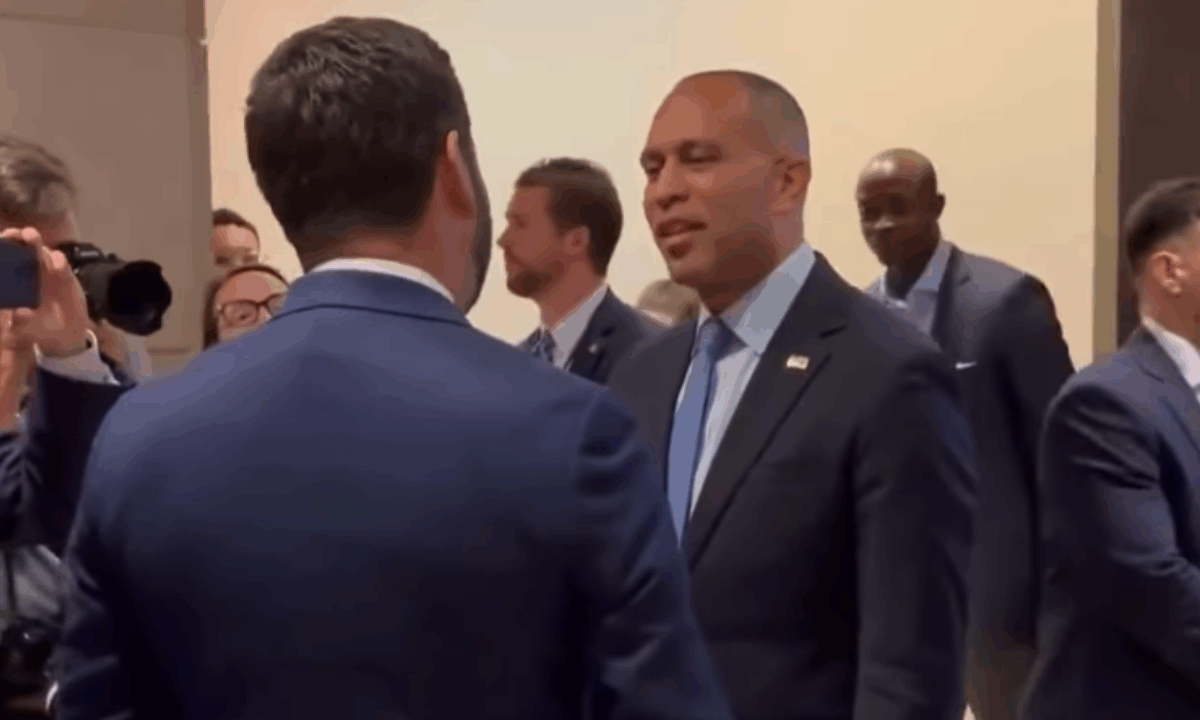 ‘Why you playing yourself?’: Hakeem Jeffries clashes with Republican in explosive hallway confrontation over government shutdown