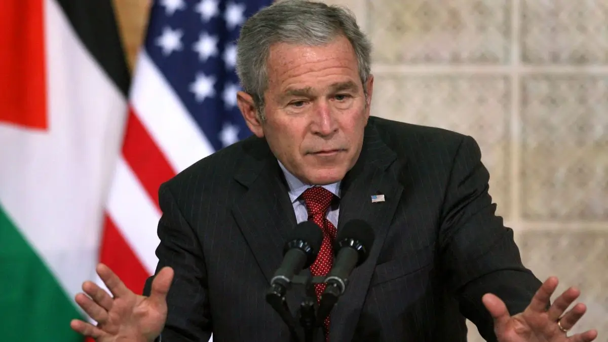 ‘Knew Bush Could Fight’: George W. Bush’s Split-Second Move Saves Him from an Awkward Mishap That Had Fans Rewinding the Clip in Shock