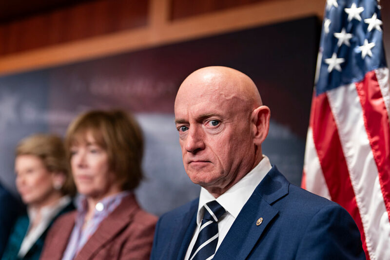 Sen. Mark Kelly Facing Pentagon Investigation Over ‘Seditious’ Video