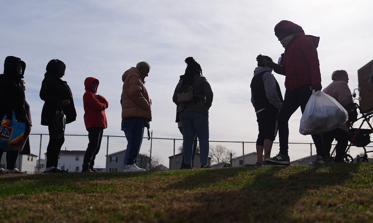 Supreme Court issues emergency order to block full SNAP food aid payments