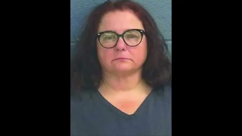 ‘I Wish I Could Shoot You in the Head’: Indiana Science Teacher Accused of Slapping One Student, Threatening Another