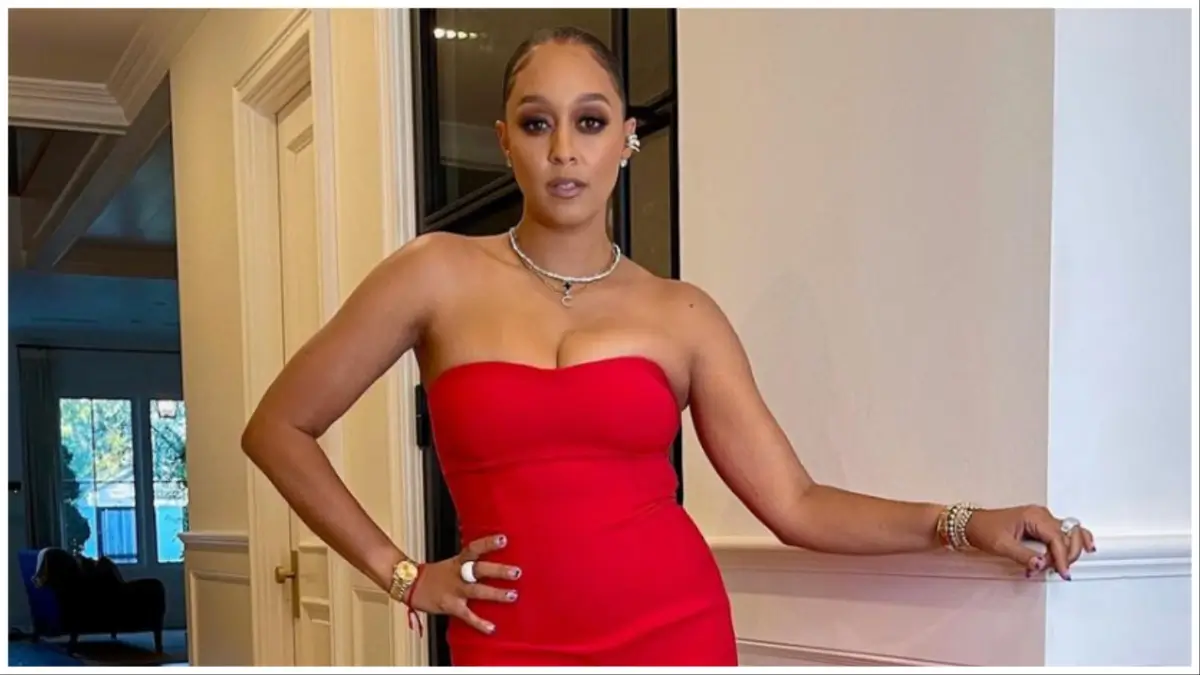 ‘Tia Who Dat?’: Tia Mowry Posts a Mystery Hand and the Internet’s Convinced She Snagged Herself a ‘Vanilla King’ Like Sister Tamera