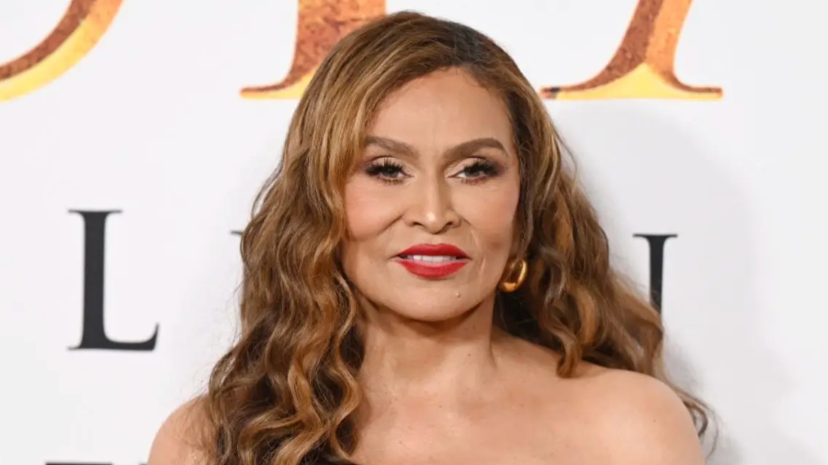 ‘Hate That This Happened to Her’ : Tina Knowles Says She Was Embarrassed After Red Carpet Handler Rudely Told Her to Step Aside